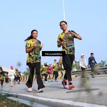 Runner Photo 6356360