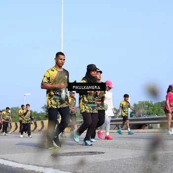 Runner Photo 6356372