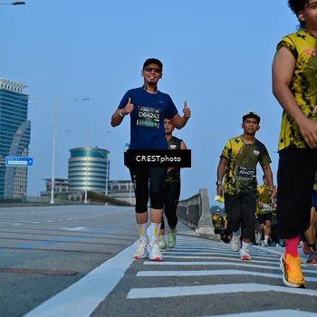 Runner Photo 6356393