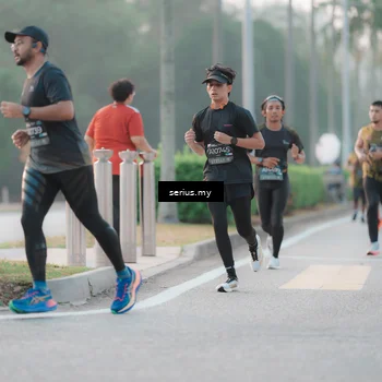 Runner Photo 6356400