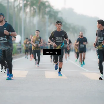 Runner Photo 6356407