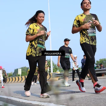 Runner Photo 6356408