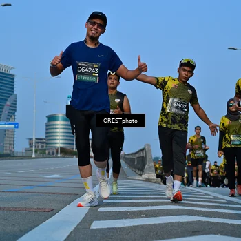 Runner Photo 6356410