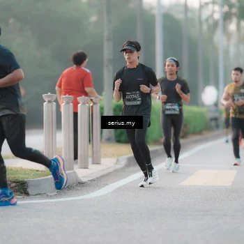 Runner Photo 6356418