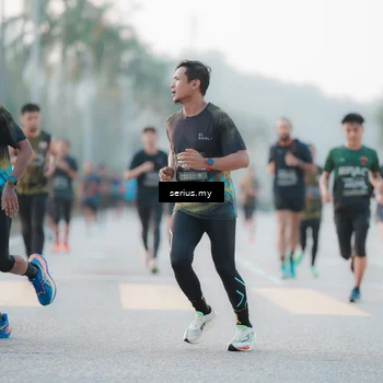Runner Photo 6356430
