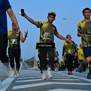 Runner Photo 6356432