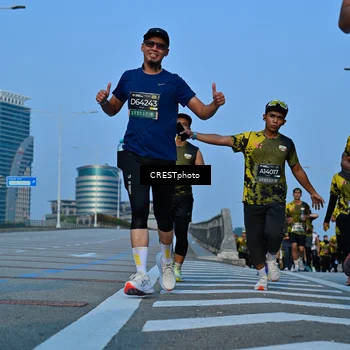 Runner Photo 6356433