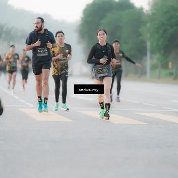 Runner Photo 6356450