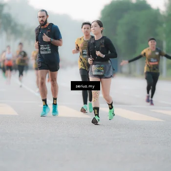 Runner Photo 6356466