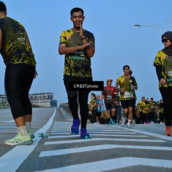 Runner Photo 6356559