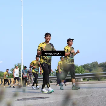 Runner Photo 6356569