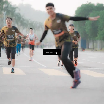 Runner Photo 6356592