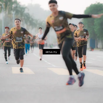 Runner Photo 6356596