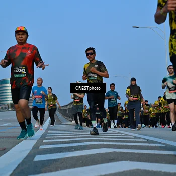 Runner Photo 6356615