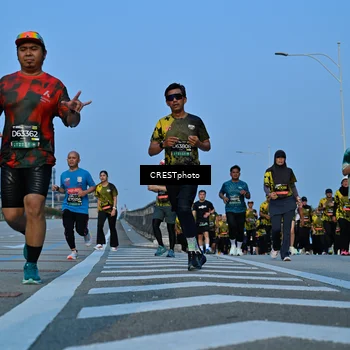 Runner Photo 6356645