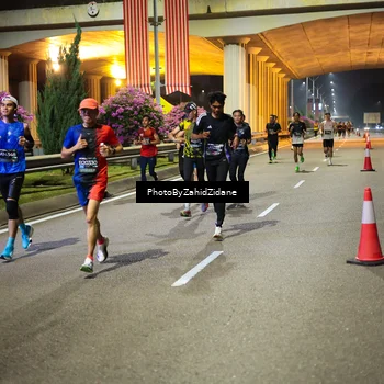 Runner Photo 6356650