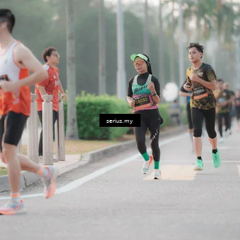 Runner Photo 6356689