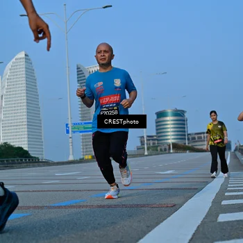 Runner Photo 6356702