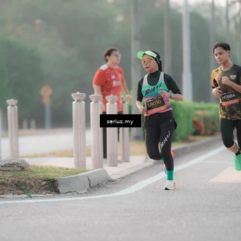 Runner Photo 6356725