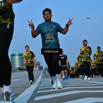 Runner Photo 6356737