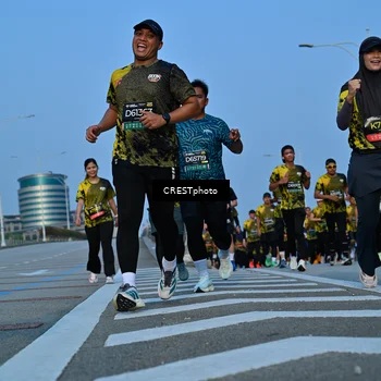 Runner Photo 6356753