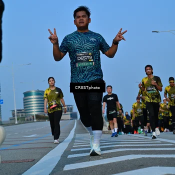 Runner Photo 6356754