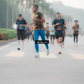 Runner Photo 6356758