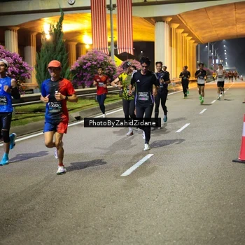 Runner Photo 6356759