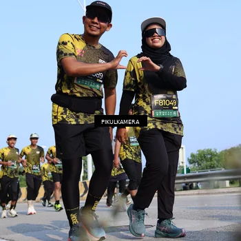Runner Photo 6356769