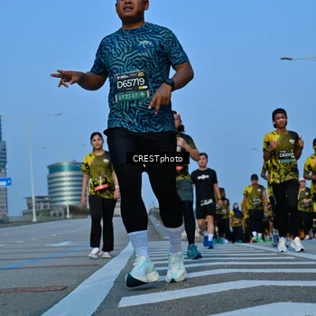 Runner Photo 6356781