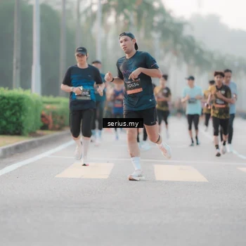 Runner Photo 6356788
