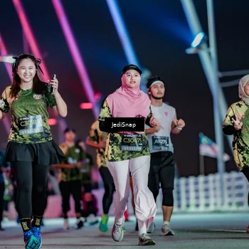 Runner Photo 6357165