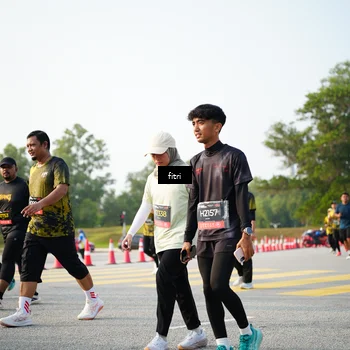 Runner Photo 6357249