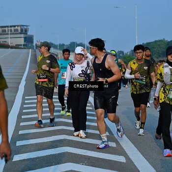 Runner Photo 6357313