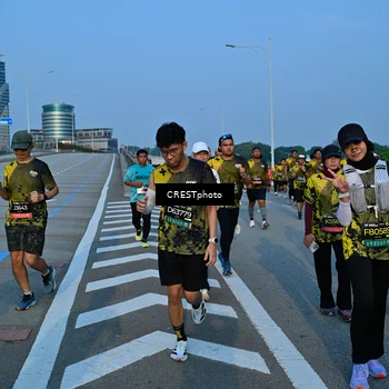 Runner Photo 6357378