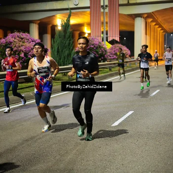 Runner Photo 6357491