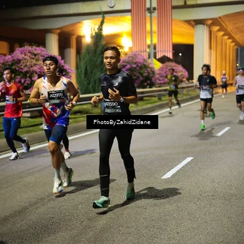 Runner Photo 6357516