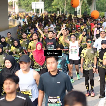Runner Photo 6357540