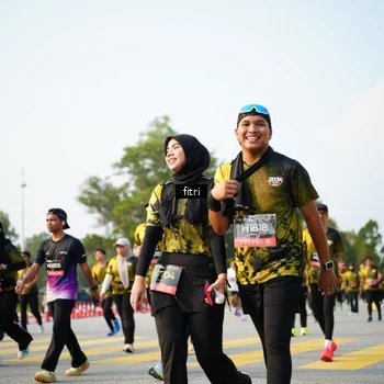 Runner Photo 6357564