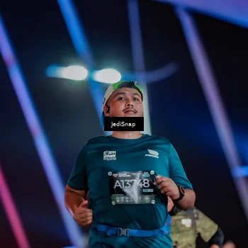 Runner Photo 6357611