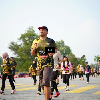 Runner Photo 6357659
