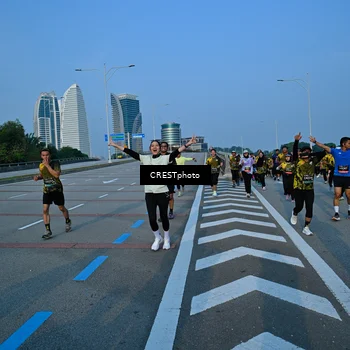Runner Photo 6357714