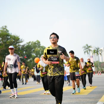 Runner Photo 6357744