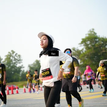 Runner Photo 6357749