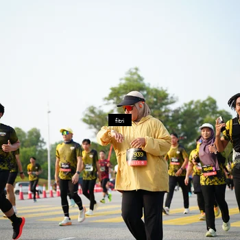 Runner Photo 6357862