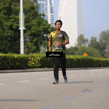 Runner Photo 6357898