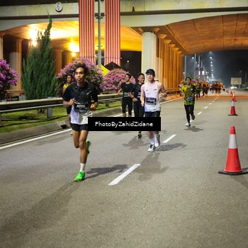 Runner Photo 6357914