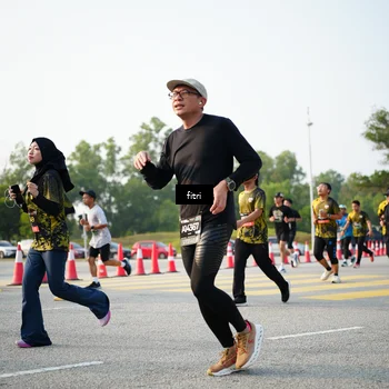 Runner Photo 6357931