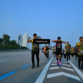 Runner Photo 6357949