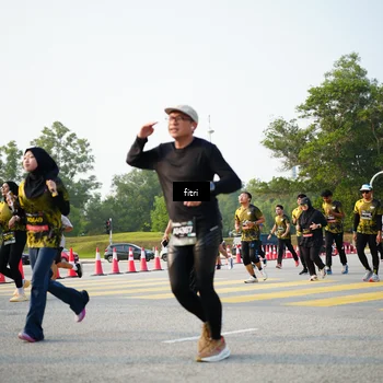 Runner Photo 6357958